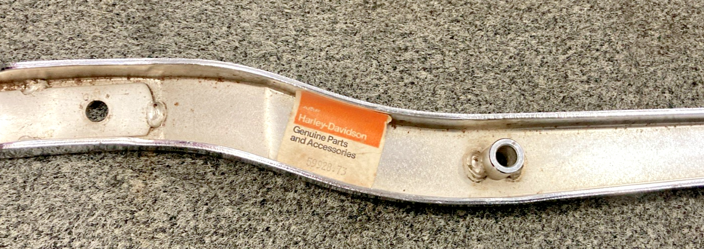 GENUINE HARLEY DAVIDSON 59928-73 SUPPORT, REAR FENDER, LEFT TURN SIGNALS