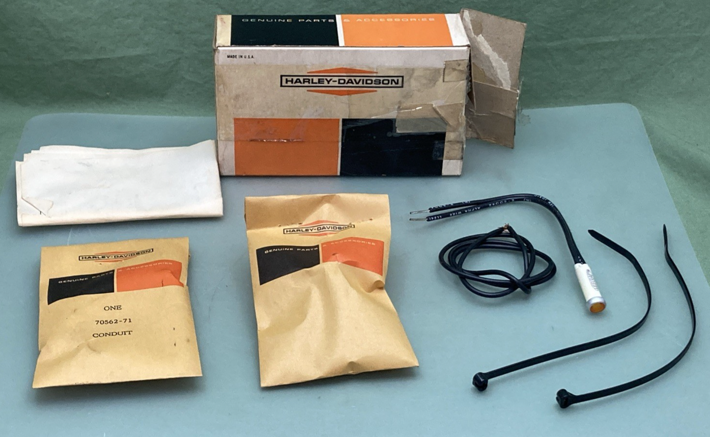 NEW GENUINE HARLEY-DAVIDSON 74405-71 Fuel Reserve Warning Light Kit