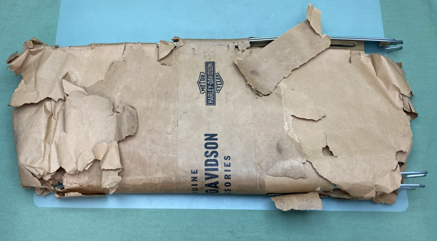 NEW GENUINE HARLEY-DAVIDSON 90985-49A "125" CHROME SADDLEBAG HANGER