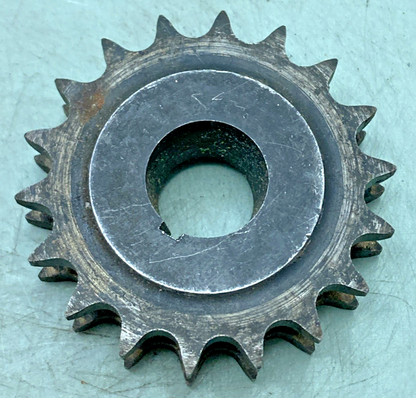NEW GENUINE HARLEY DAVIDSON 2027-30 MOTOR SPROCKET 18T