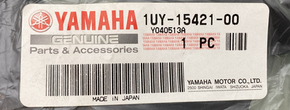 NEW GENUINE YAMAHA 1UY-15421-00 Cover, Crankcase 2