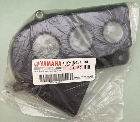 NEW GENUINE YAMAHA 1UY-15421-00 Cover, Crankcase 2