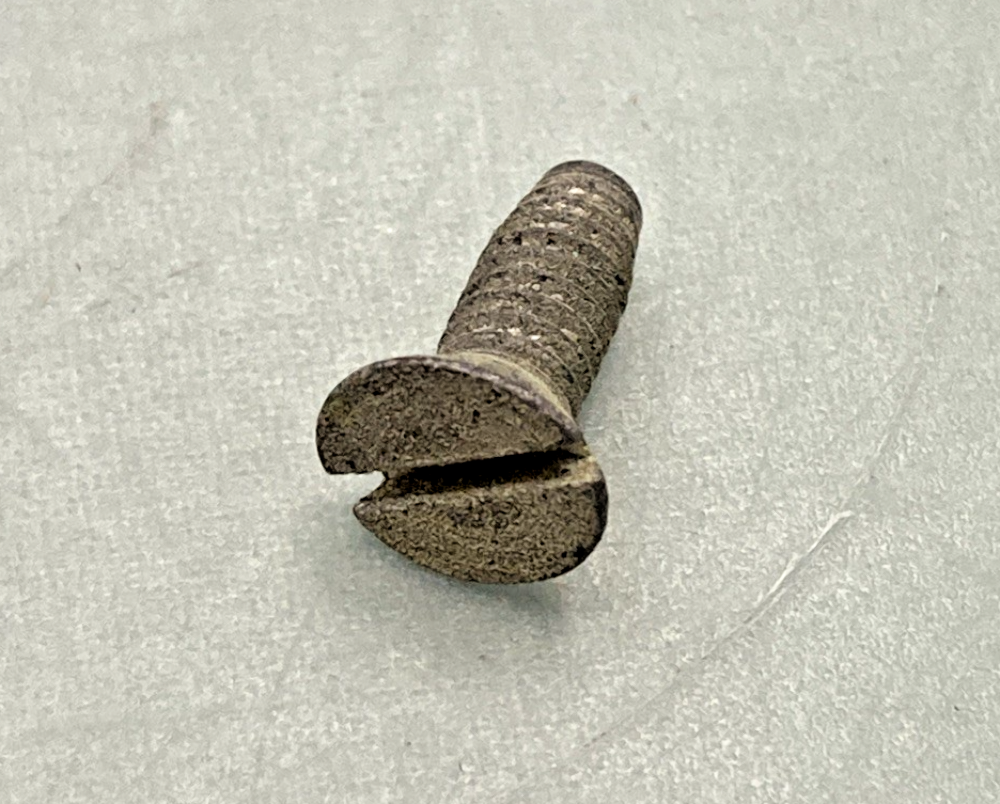 QTY 4 GENUINE HARLEY DAVIDSON 1715 FLAT SUNK HEAD SCREW