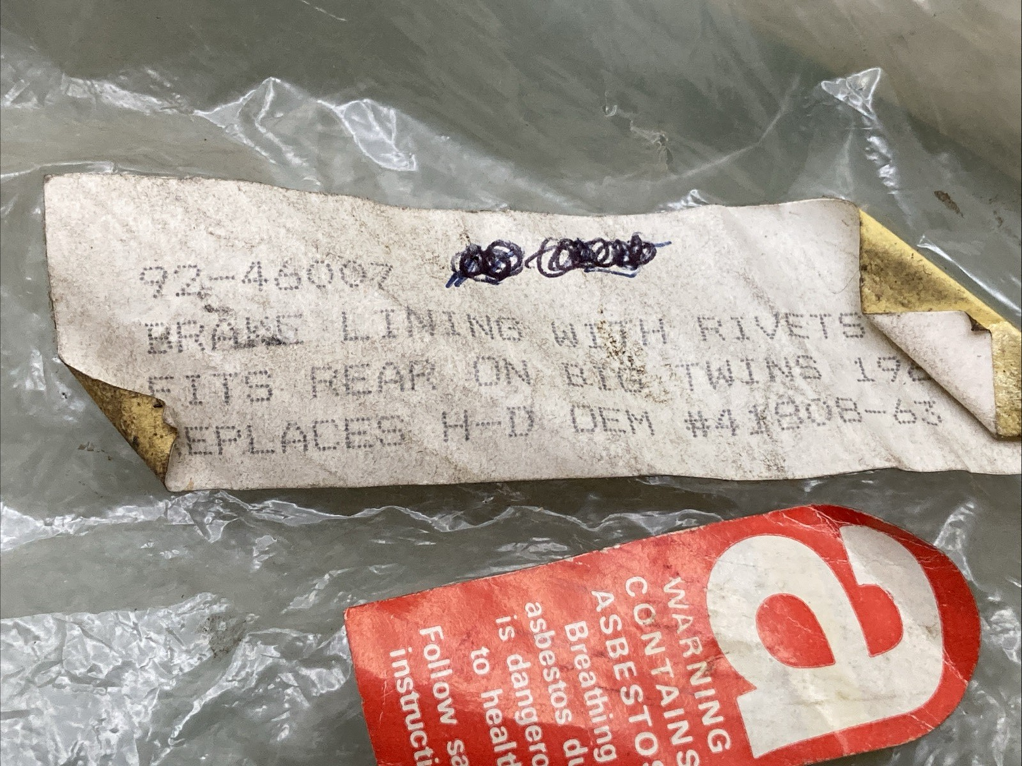 NEW REPLACES HARLEY-DAVIDSON 92-4007 BRAKE LINING WITH RIVETS