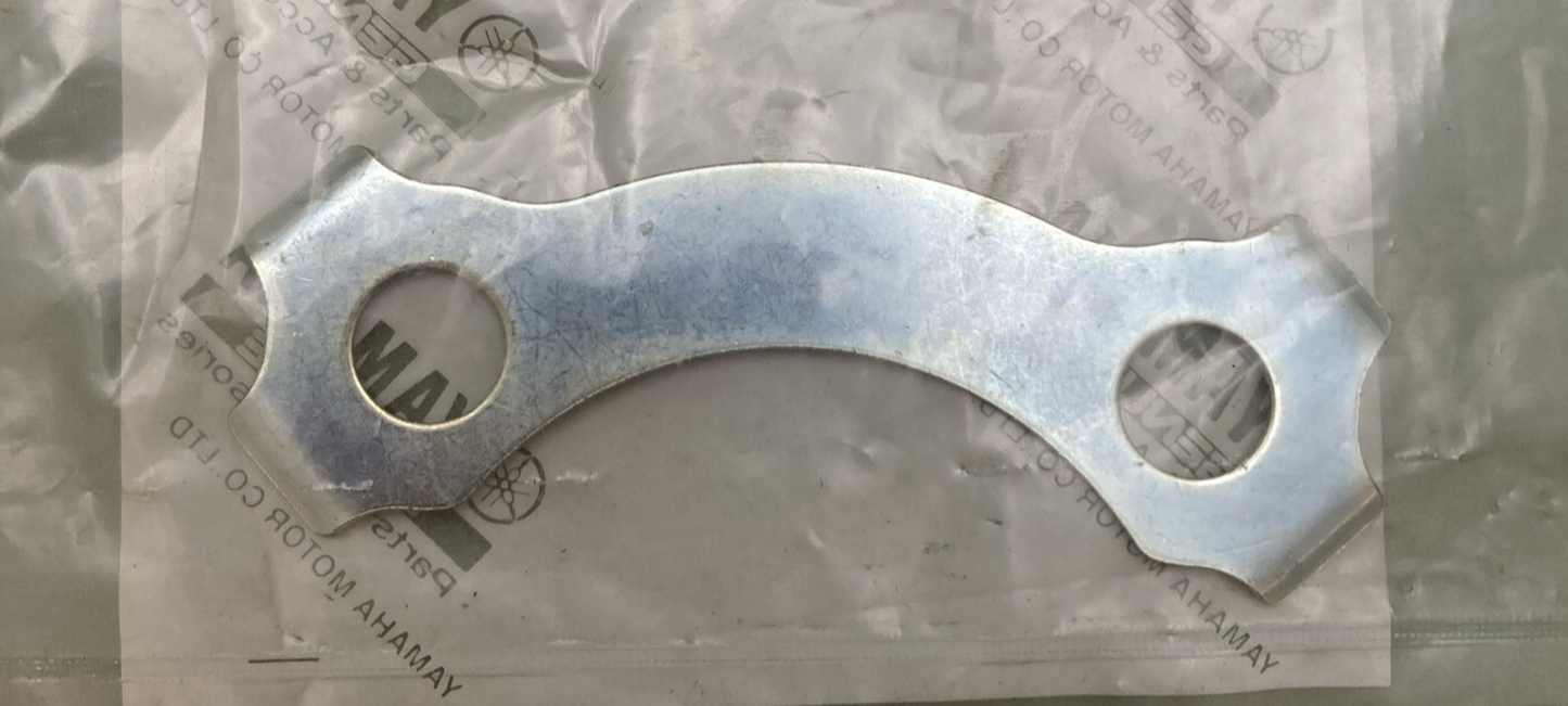 NEW GENUINE YAMAHA 2AL-25412-00 Washer