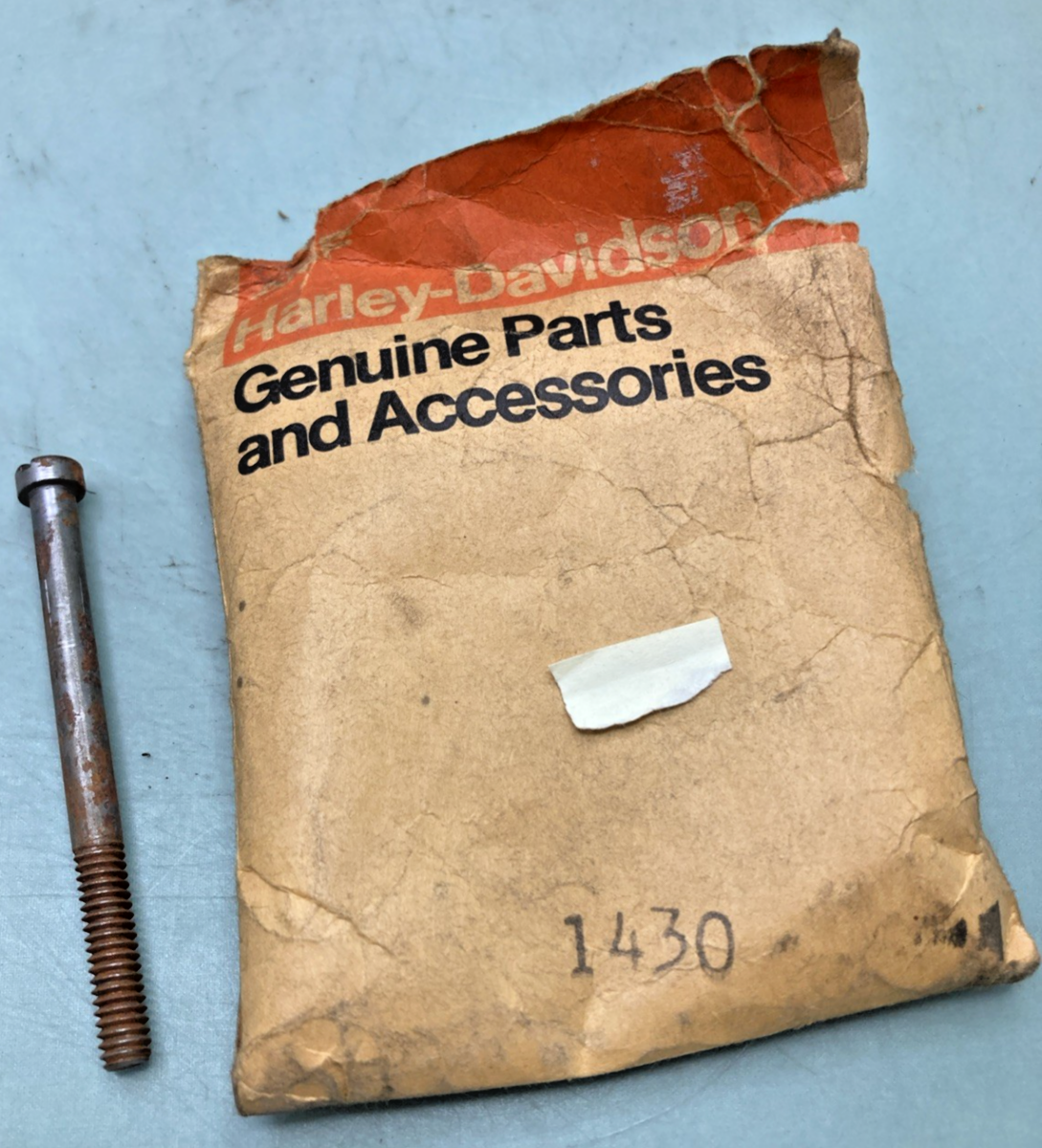 NEW GENUINE HARLEY DAVIDSON 1430 LEFT HAND THREAD SCREW