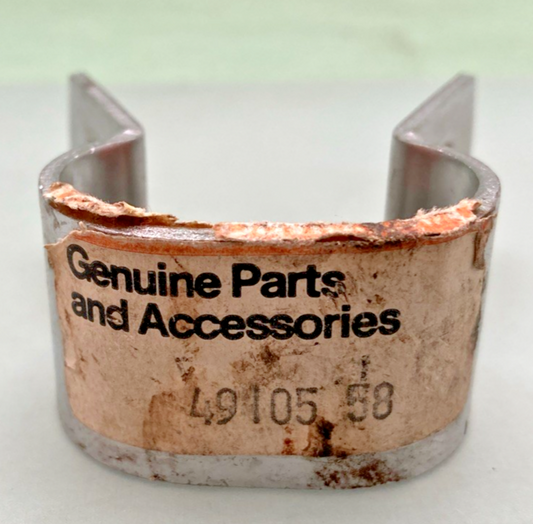 NEW GENUINE HARLEY DAVIDSON 49105-58 CLAMP, FOOTREST - 1" ENGINE GUARDS