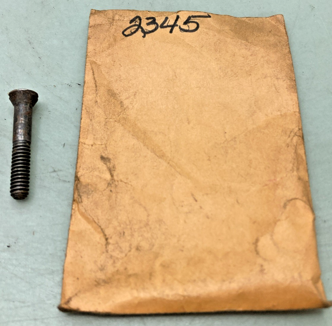 REPLACES HARLEY DAVIDSON 2345 OVAL C. SUNK HEAD SCREW
