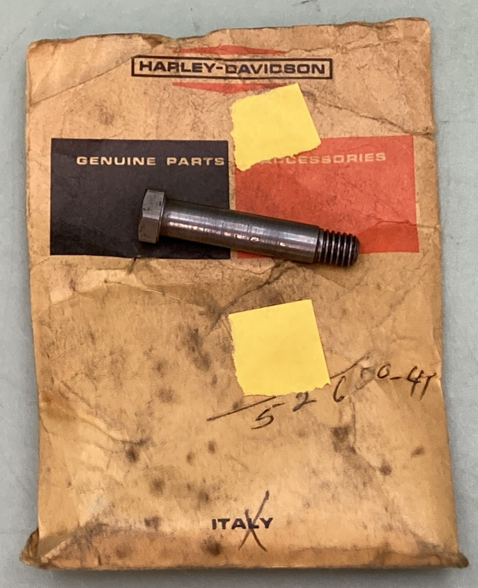 NEW GENUINE HARLEY-DAVIDSON 52680-41 Bolt, buddy seat footrest bracket