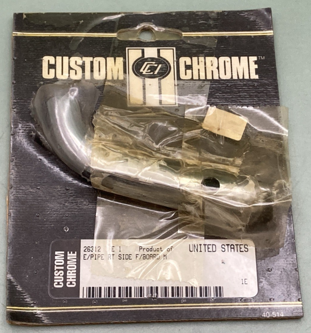 NEW GENUINE CUSTOM CHROME 26312 E/pipe right side floorboard