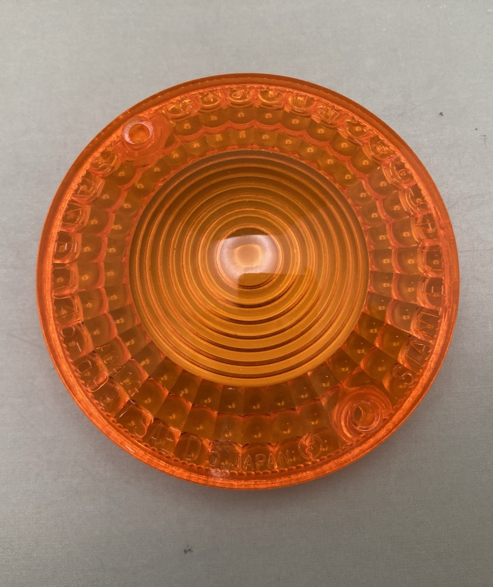 NEW GENUINE YAMAHA 1A0-83312-K0 Lens, Flasher