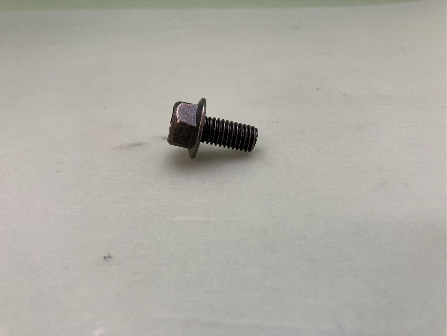 NEW GENUINE YAMAHA 95817-08016 Bolt, Flange (JN5)