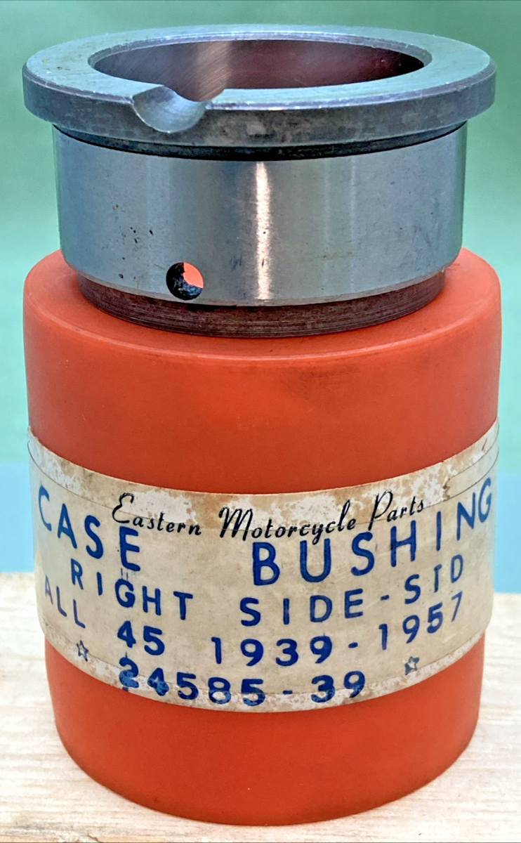 NEW GENUINE EASTERN 24585-39 Right crankcase bushing, Std.