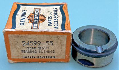 NEW GENUINE HARLEY DAVIDSON 24599-55 Right crankcase bearing race, Std.
