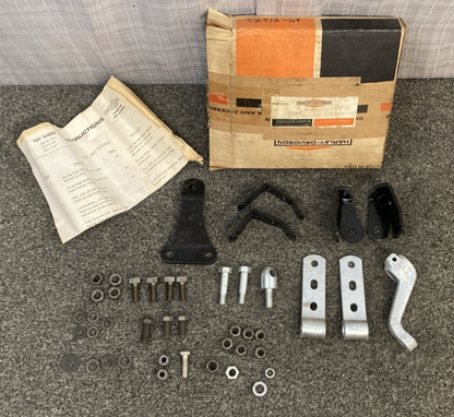NEW GENUINE HARLEY-DAVIDSON 52512-68 Buddy seat fittings