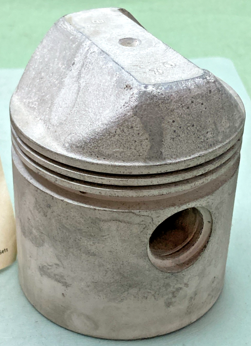 NEW GENUINE HARLEY DAVIDSON 22255-70 PISTON WITH RINGS