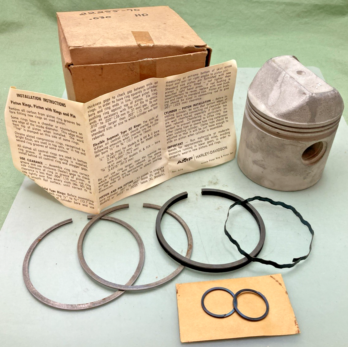 NEW GENUINE HARLEY DAVIDSON 22255-70 PISTON WITH RINGS