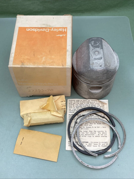 NEW GENUINE HARLEY DAVIDSON 22253-70 010 Piston, pin & rings 22270-58