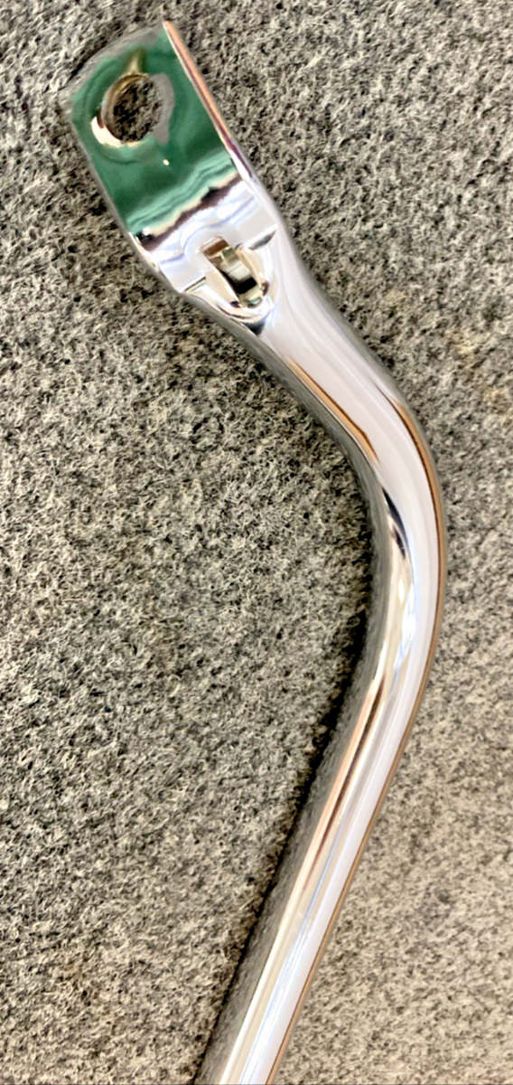 NEW GENUINE HARLEY DAVIDSON 49206-04 LEFT SADDLEBAG SUPPORT