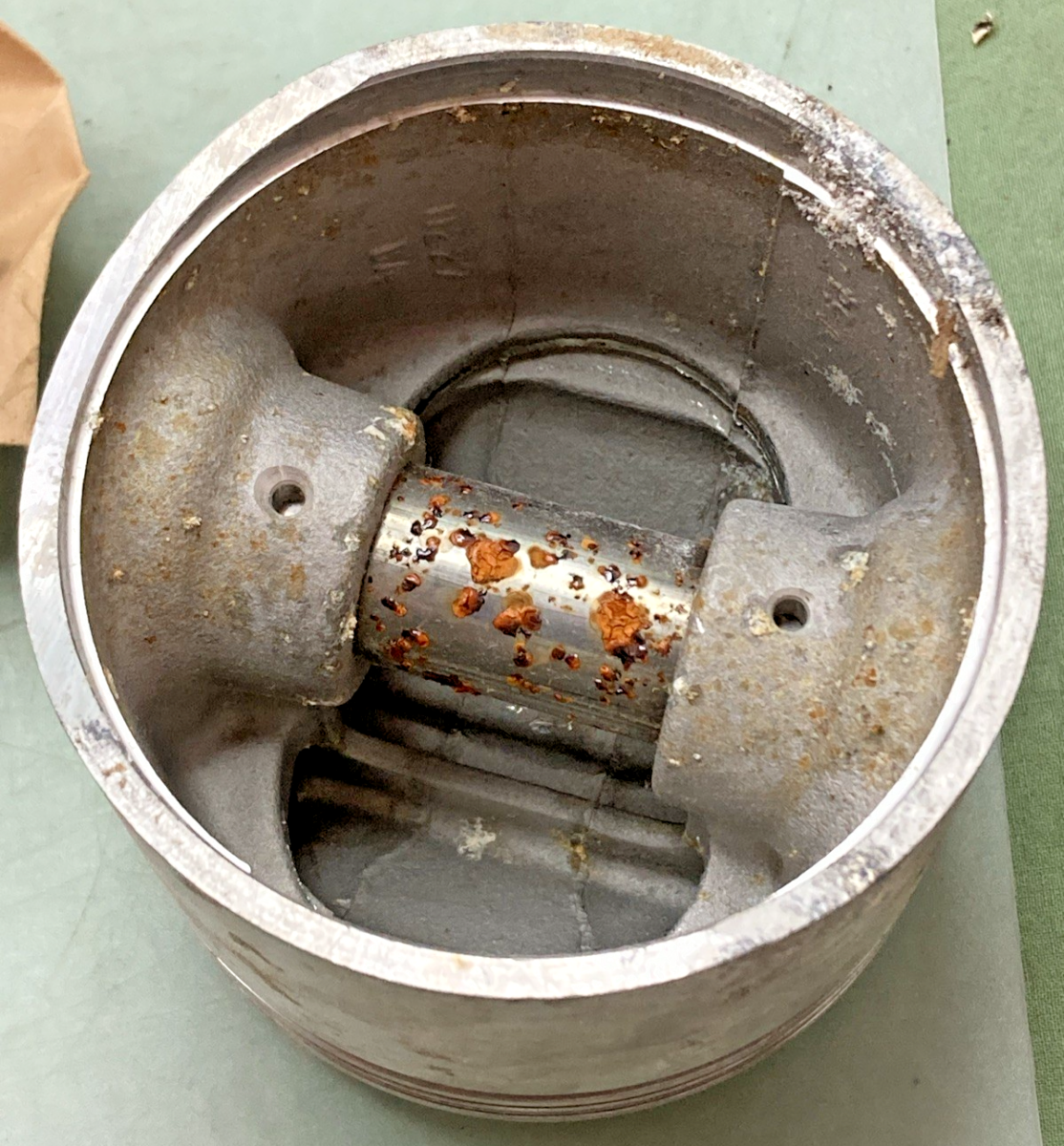 NEW GENUINE HEPOLITE 11227 PISTON SET INCOMPLETE SET