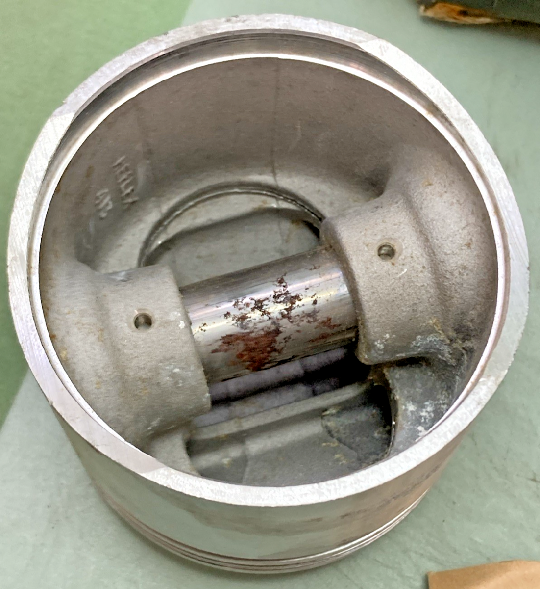 NEW GENUINE HEPOLITE 11227 PISTON SET INCOMPLETE SET