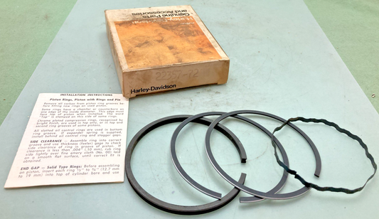 NEW GENUINE HARLEY DAVIDSON 22357-72 PISTON RING SET