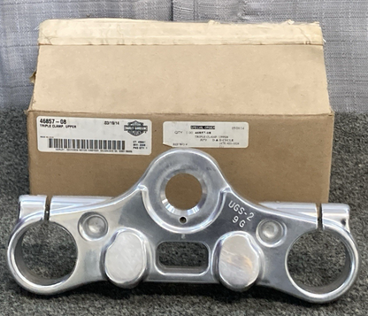 NEW GENUINE HARLEY-DAVIDSON 46857-08 Upper Triple Tree Clamp