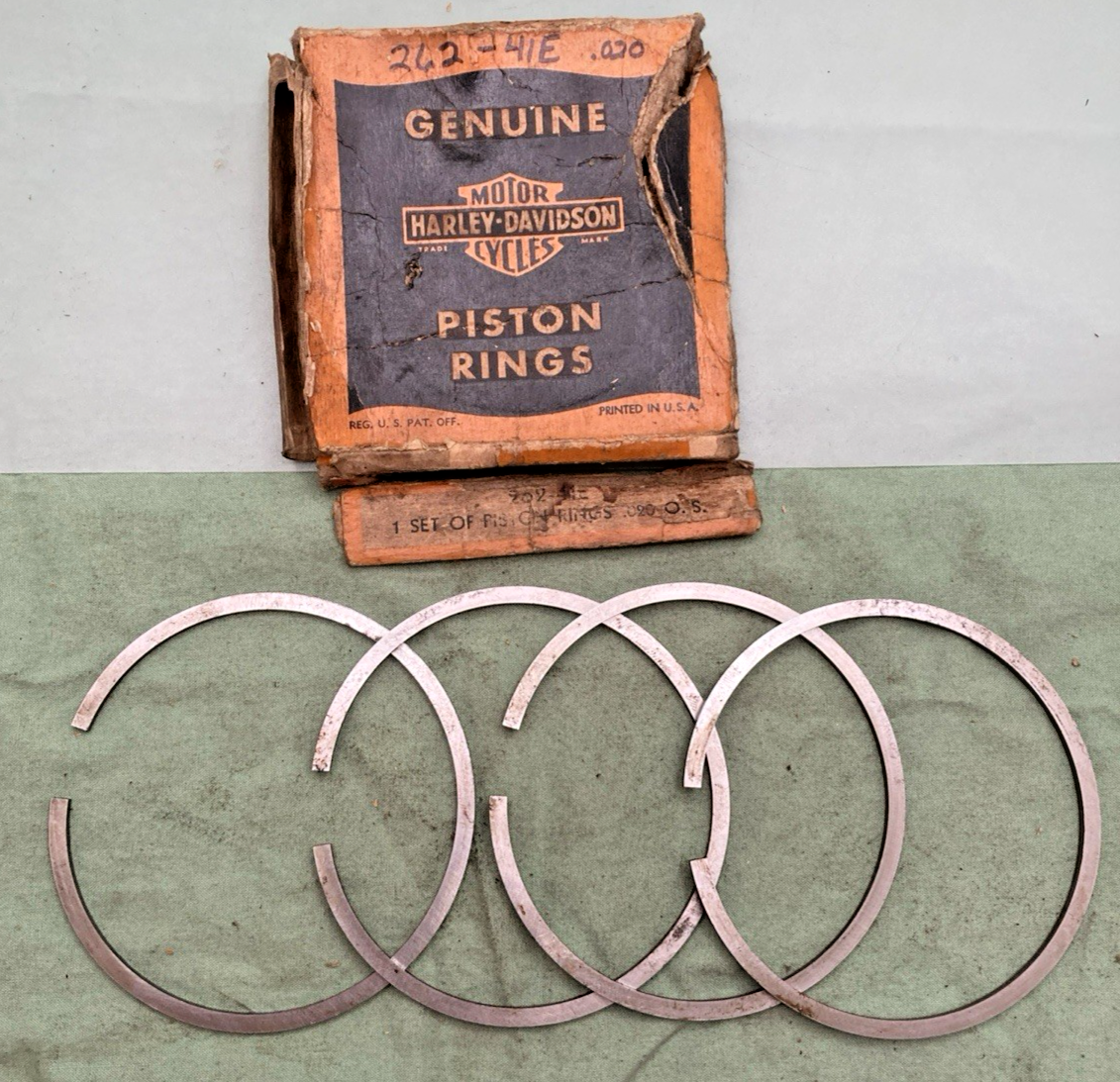 NEW GENUINE HARLEY DAVIDSON 262-41E PISTON RINGS .020 O/S