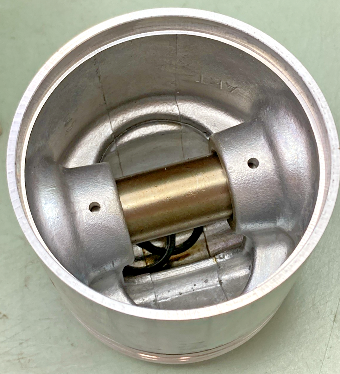 NEW GENUINE DIXIE J-11224 PISTON KIT WITH CIRCLIPS FOR HARLEY DAVIDSON