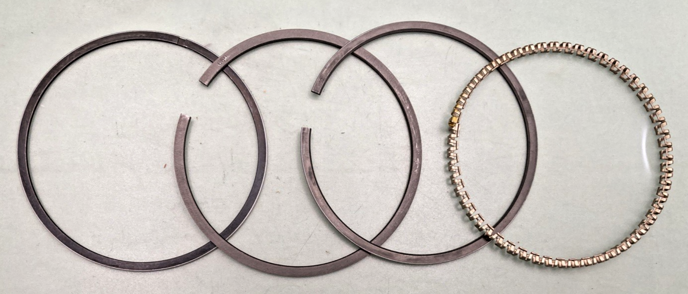 NEW GENUINE HARLEY DAVIDSON J-17551 PISTON KIT WITH RINGS, 3-3/16 BORE O/S .050