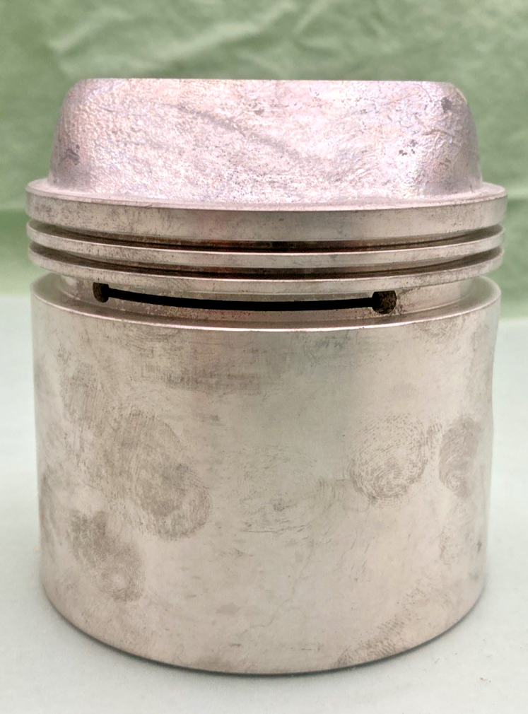 NEW GENUINE HARLEY DAVIDSON J-17551 PISTON KIT WITH RINGS, 3-3/16 BORE O/S .050