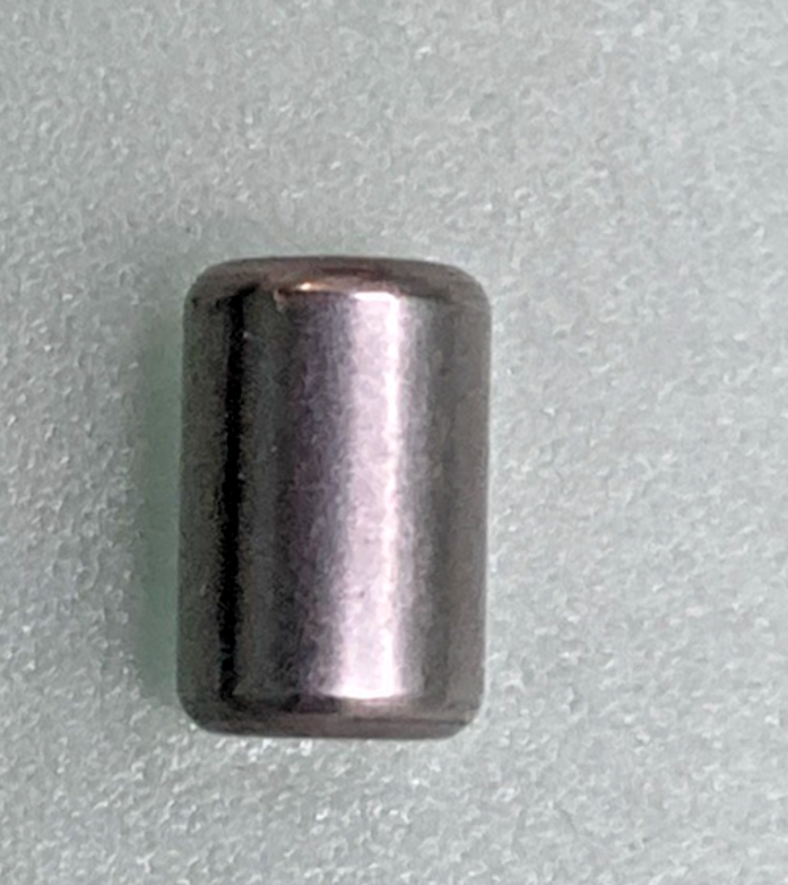 QTY 32 NEW GENUINE HARLEY DAVIDSON 9415 ROLLER BEARING