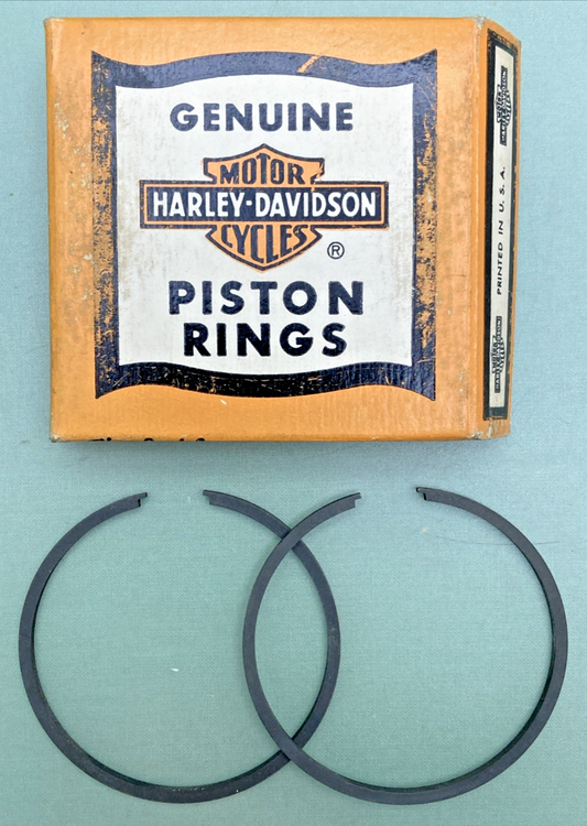 NEW GENUINE HARLEY DAVIDSON 22330-47 Piston Ring Set .040"