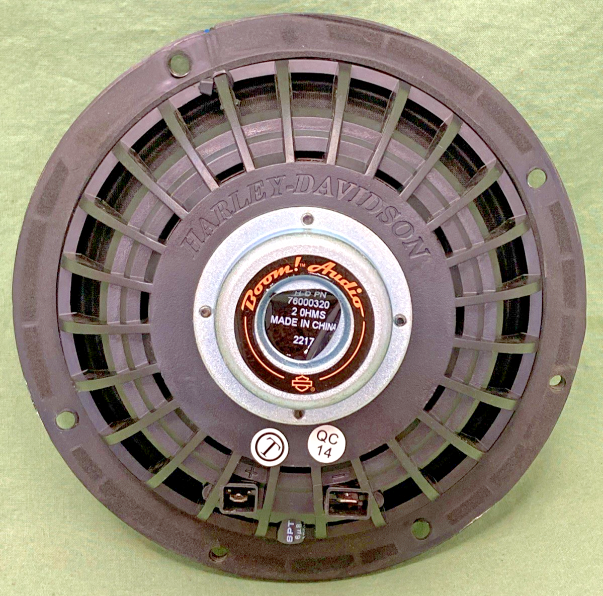 NEW GENUINE HARLEY DAVIDSON 76000320 SPEAKER