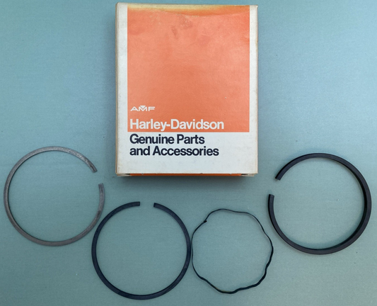 NEW GENUINE HARLEY DAVIDSON 22355-52B Piston Ring Set