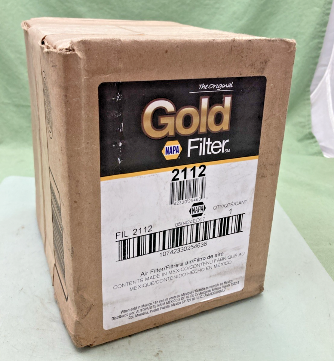 NEW GENUINE NAPA 2112 AIR FILTER