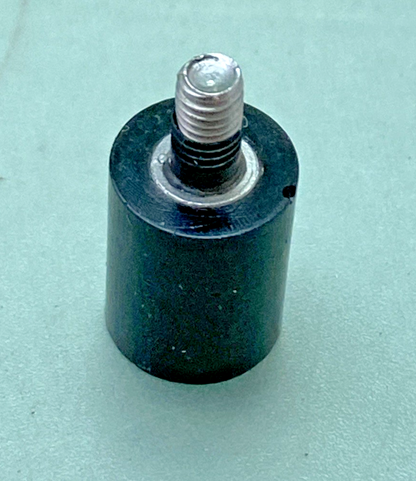 NEW REPLACES SERVER 81058 FOOT WITH SCREW