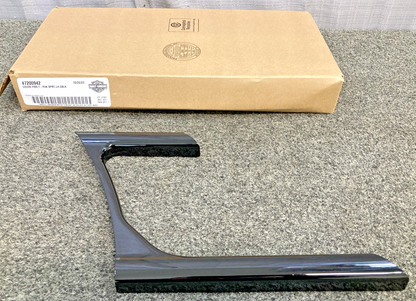 NEW GENUINE HARLEY DAVIDSON 47200942 COVER, FRM, T-PAK SPRT, LH, GBLK