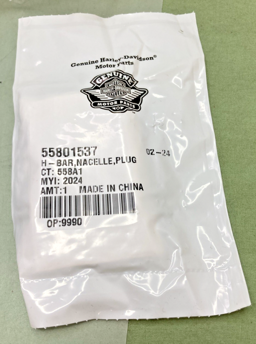 NEW GENUINE HARLEY DAVIDSON 55801485 H-BAR RISER KIT, BLACK