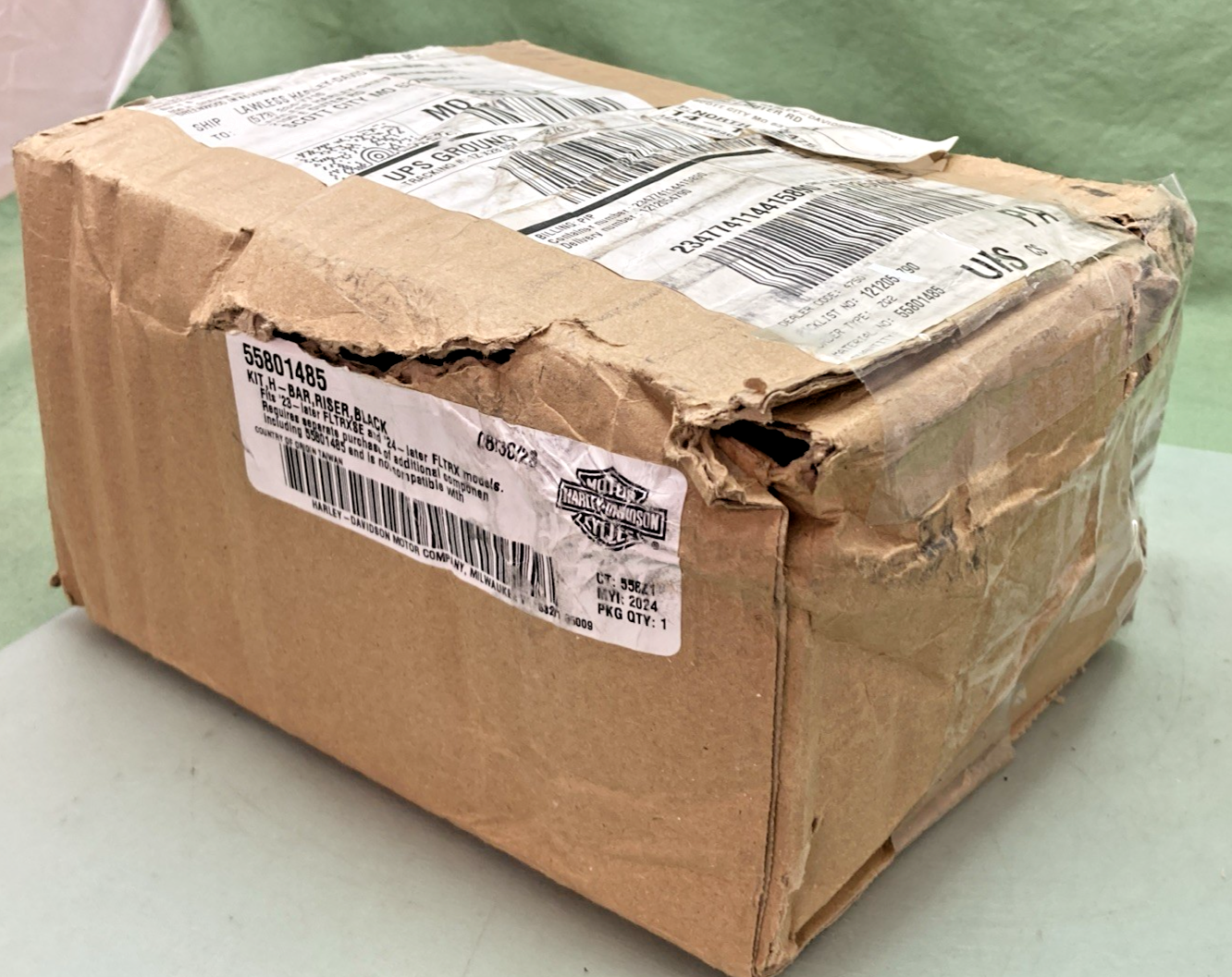 NEW GENUINE HARLEY DAVIDSON 55801485 H-BAR RISER KIT, BLACK