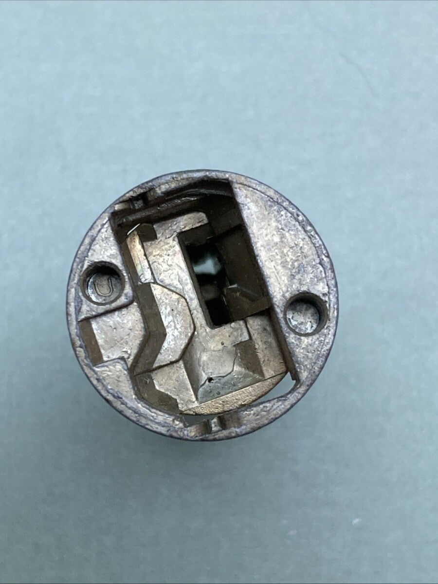 NEW GENUINE GM 15636966 CYLINDER DOOR LOCK