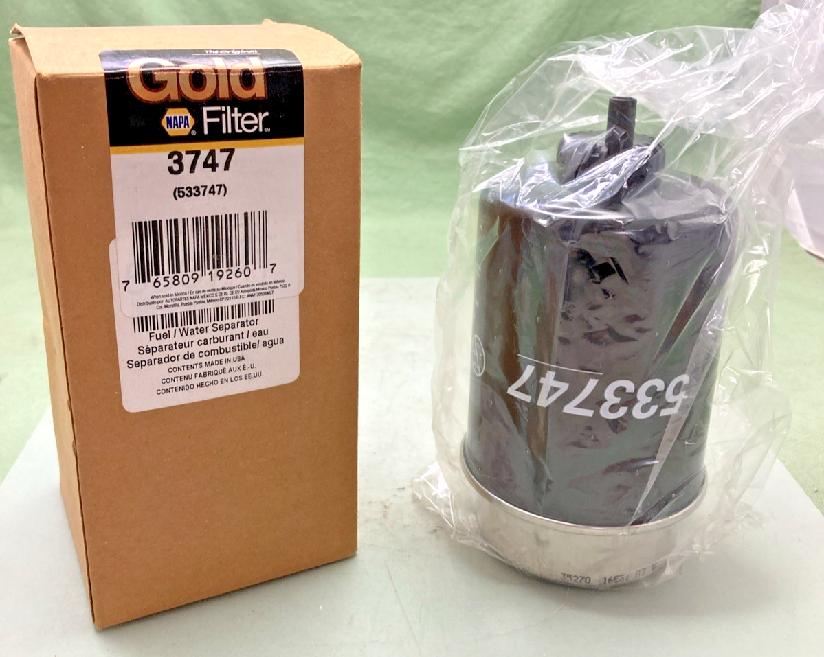 NEW GENUINE NAPA 3747 FUEL/WATER SEPARATOR