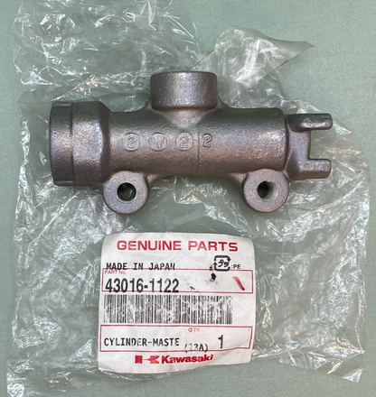 NEW GENUINE KAWASAKI 43016-1122 CYLINDER-MASTER, RR