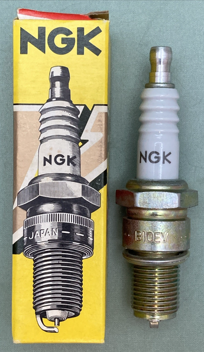 NEW GENUINE NGK B10EV SPARK PLUG