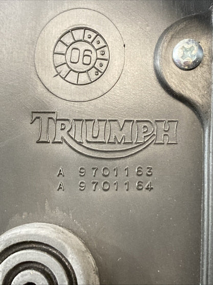 GENUINE TRIUMPH A9708059 Dual, Seat, Kit, Classic