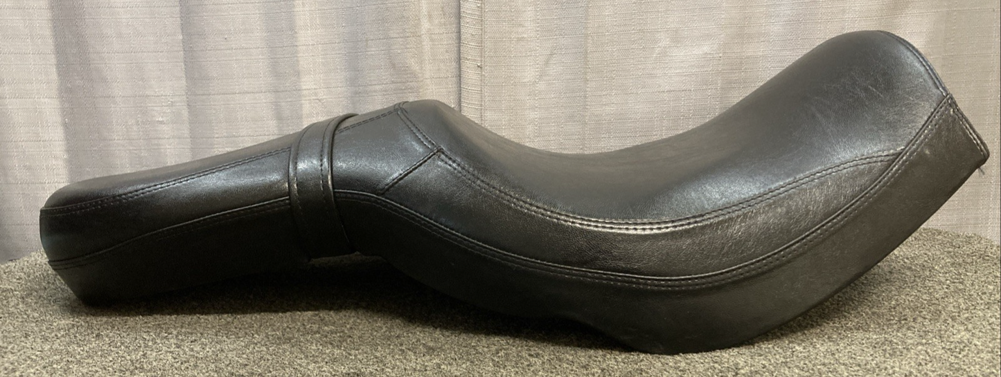 GENUINE TRIUMPH A9708059 Dual, Seat, Kit, Classic