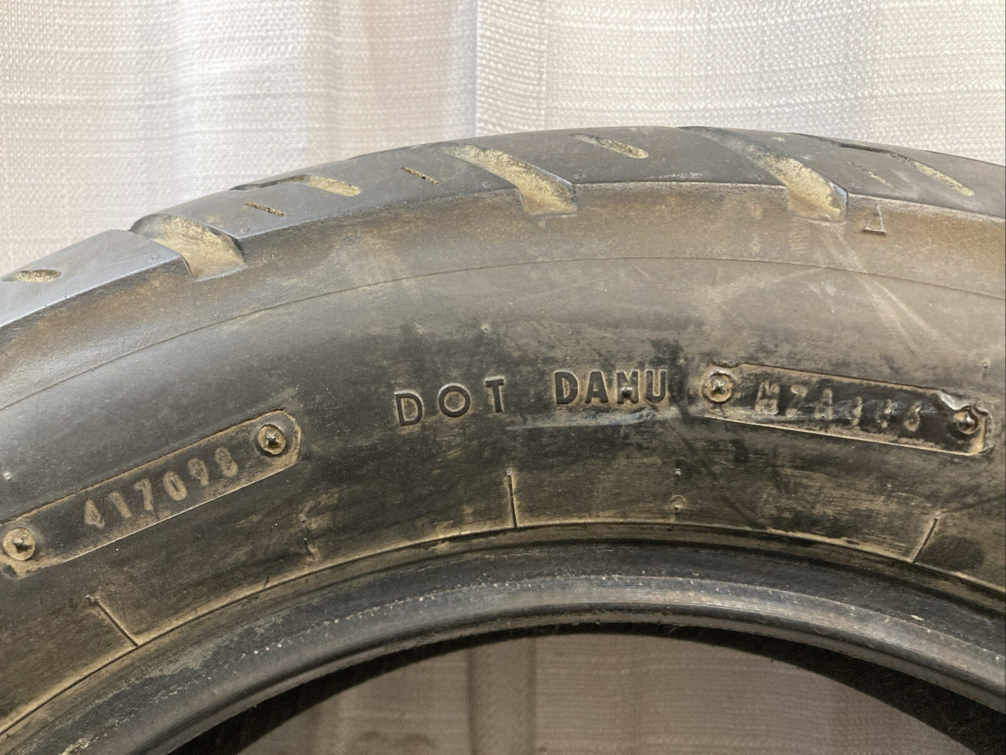 DUNLOP K555J 170/80-15 77H TL REAR M/C TIRE 4015-98