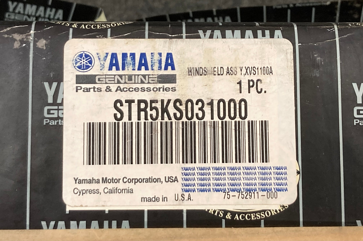 New Genuine Yamaha STR5KS031000 Windshield Assembly