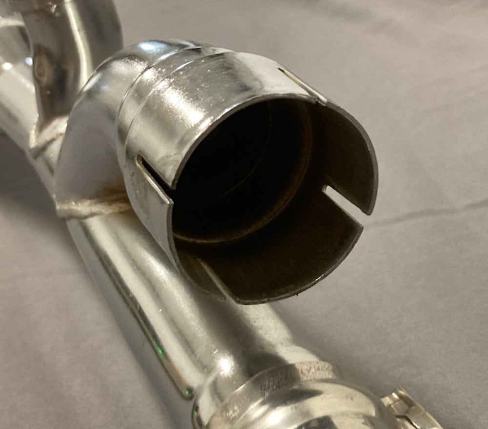 Kawasaki 18001-4002 Muffler Rh New Genuine
