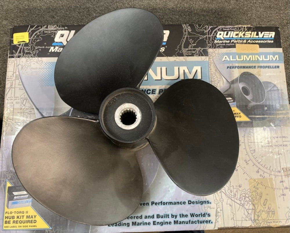 Mercury QA3545R Black Diamond Propeller XT  15x19 AL LH 17 Spline New Genuine